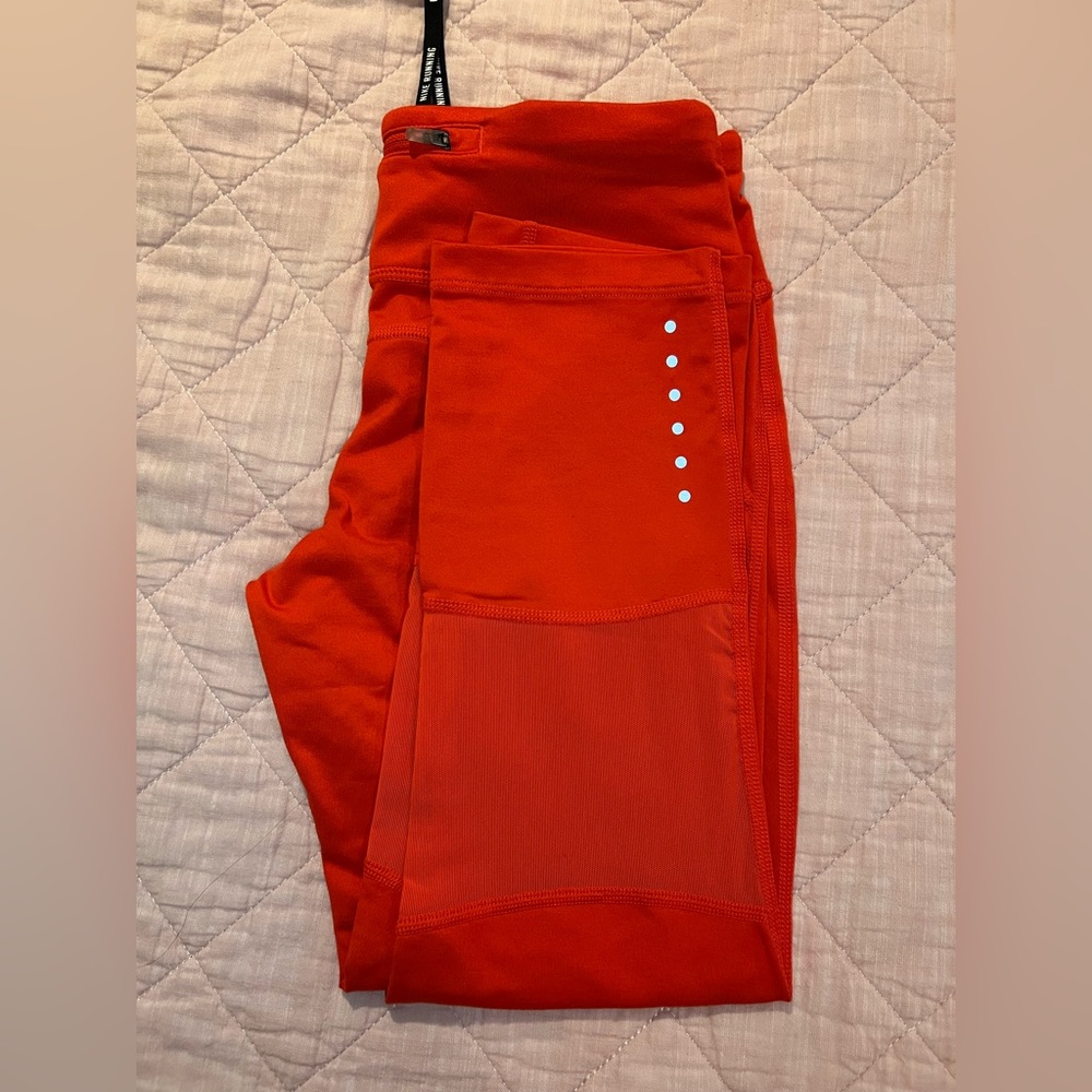 Red Nike Dri Fit Cropped Leggings